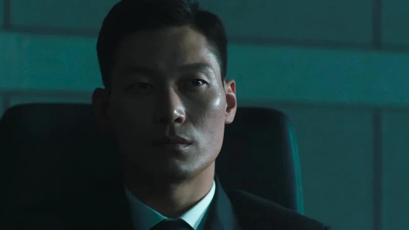 Кадры из сериала Законные деньги 8 серия 1 сезон (2023)